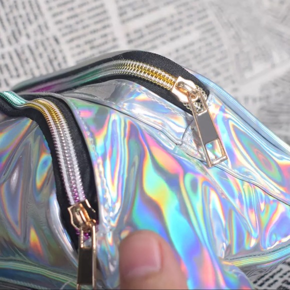 Silver Hologram fanny pack - Picture 4 of 4